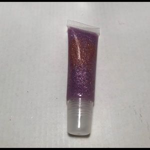 Pink and purple lip gloss